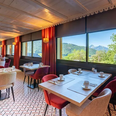 Hotel Restaurant Le Bois Joli Et 3*