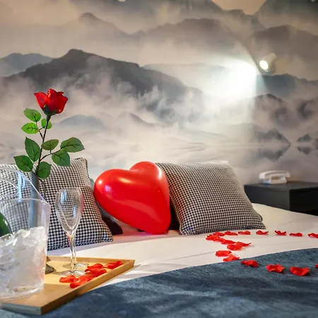 Restaurant Le Bois Joli Et ホテル 3*